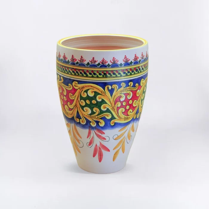 DECORATED SIMPLE CONICAL POT – Image 1