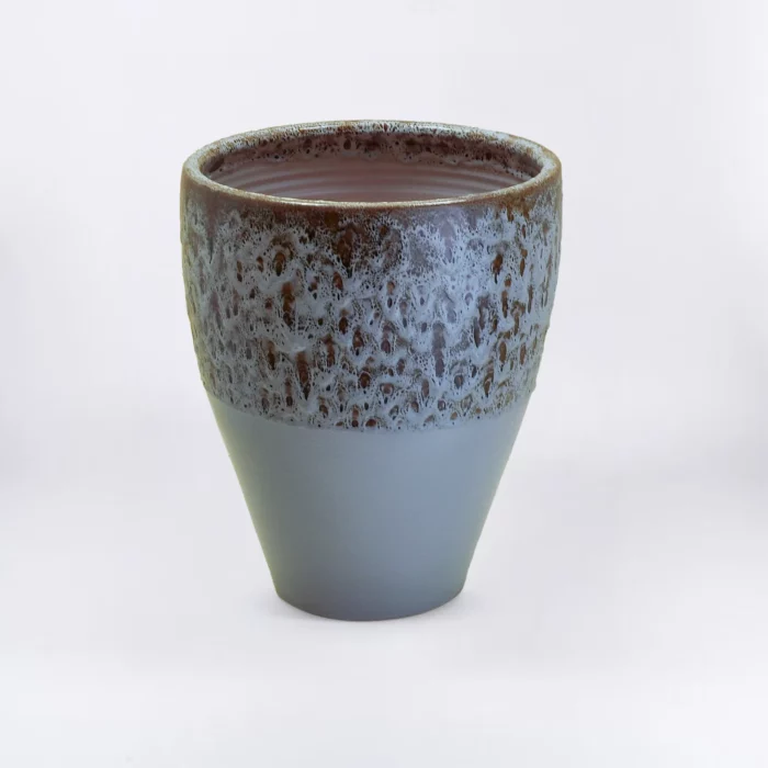 GREY BROWN SIMPLE CONICAL POT – Image 1