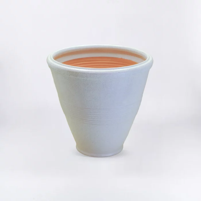 WHITE SIMPLE KESS – Image 1